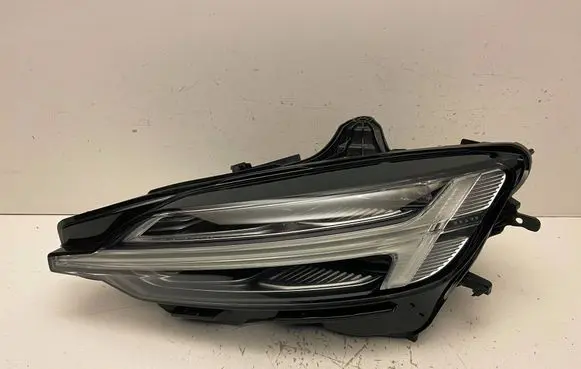 Volvo V60 Headlight/headlamp 32228809