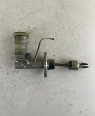 Hyundai Galloper Clutch master cylinder 