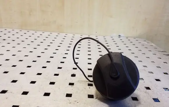 Fuel tank filler cap