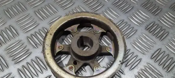 Toyota Avensis T220 Camshaft pulley/ VANOS 