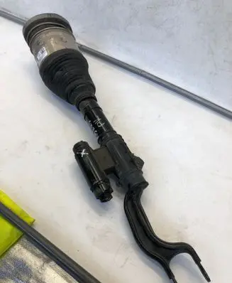Mercedes-Benz EQS V297 Air suspension front shock absorber