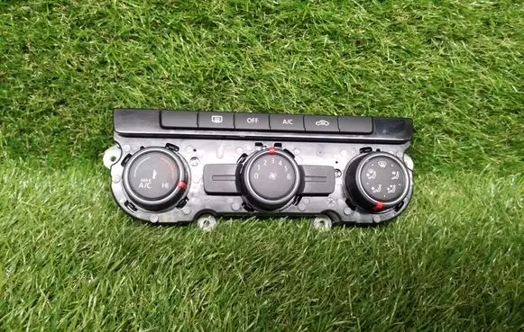 Volkswagen Tiguan Climate control unit 5HB11177 561907426