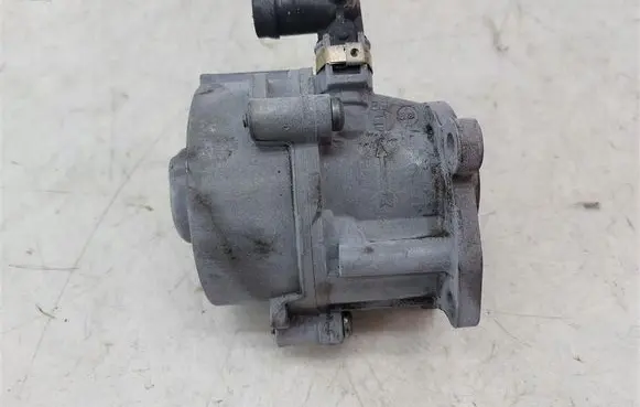Renault Scenic II - Grand scenic II Electric auxiliary coolant/water pump