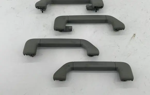Volkswagen Touareg I A set of handles for the ceiling 7L0857607A 7L0857644A 7L0857643A