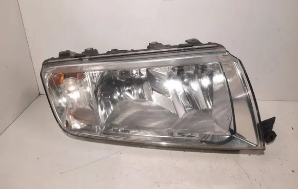 Skoda Fabia Mk2 (5J) Headlight/headlamp 246366