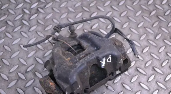 Alfa Romeo Giulietta Front brake caliper