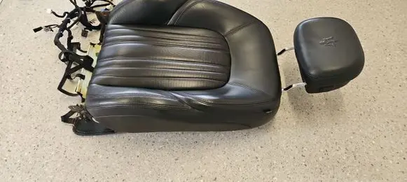 Maserati Ghibli Front driver seat 670007809 L0350006AB