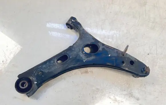 Subaru Forester SJ Front lower control arm/wishbone