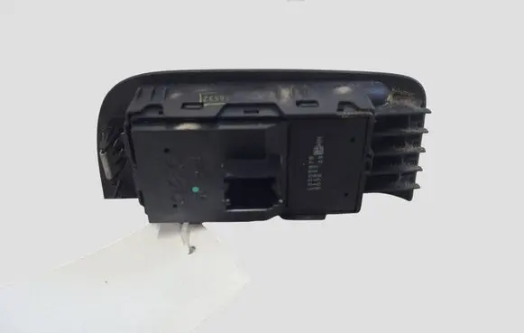 Opel Zafira C Electric window control switch 13305978 211422