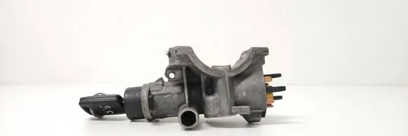 Audi A4 S4 B5 8D Ignition lock 4B0905851