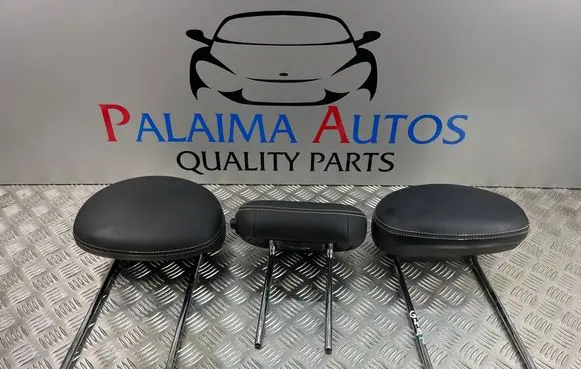 Mercedes-Benz CLC CL203 Rear seat headrest 