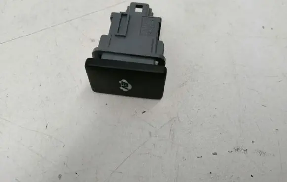 Toyota Prius (XW20) Other switches/knobs/shifts 15B060