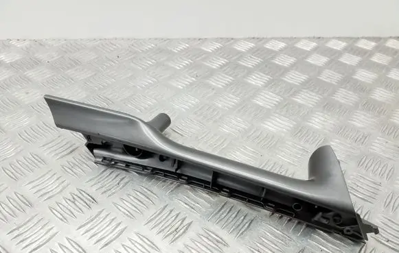 Volkswagen Tiguan Rear door handle trim 5N0867179B