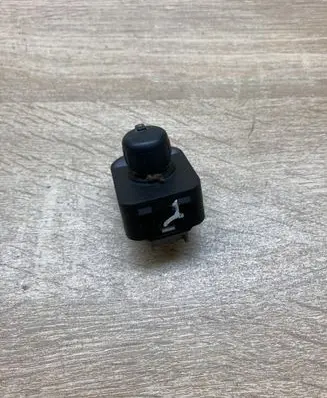 Audi A4 S4 B5 8D Wing mirror switch 8E0959565