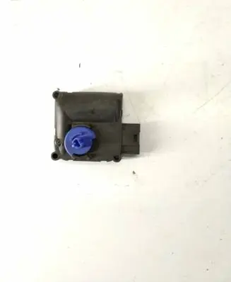 Audi A8 S8 D3 4E Air flap motor/actuator 0132801319 4F0820511B 26100702