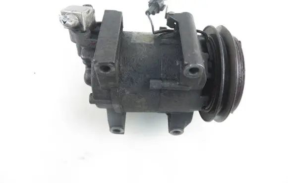 Nissan Almera N16 Air conditioning (A/C) compressor (pump) 