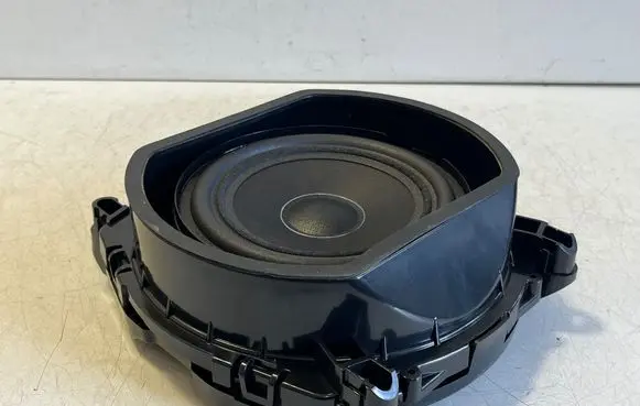 BMW X3 F25 Subwoofer speaker 9217913