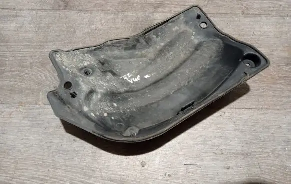 Volvo V40 Other engine bay part 31298350 31298348