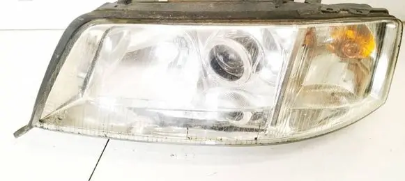 Audi A6 S6 C5 4B Headlight/headlamp 205378B