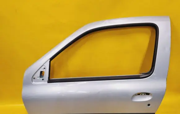 Renault Clio II Front door