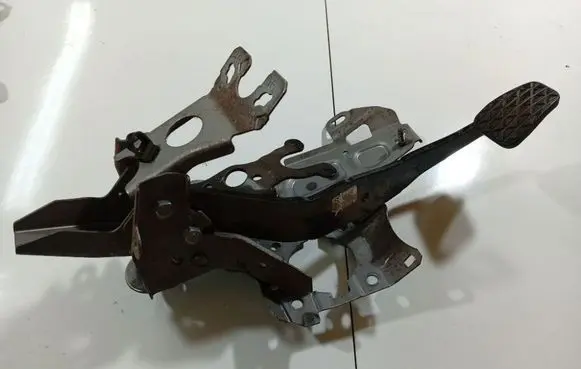 Brake pedal