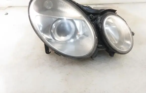 Mercedes-Benz E AMG W211 Headlight/headlamp
