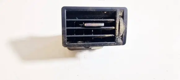 Ford C-MAX I Dash center air vent grill 3m51r018b09 3m51-r018b09