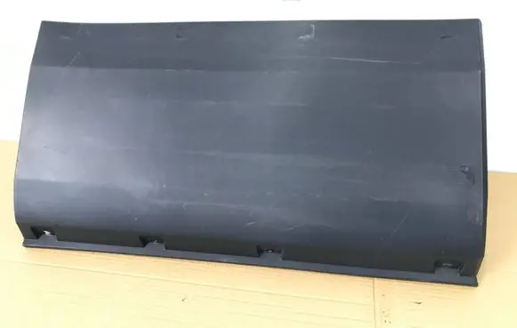 Iveco Daily 4th gen Rear arch trim 5801811685 5801811665