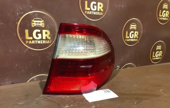 Mercedes-Benz E W211 Rear/tail lights A2118201664