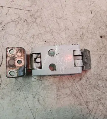 Mercedes-Benz Sprinter W906 Loading door lower hinge 