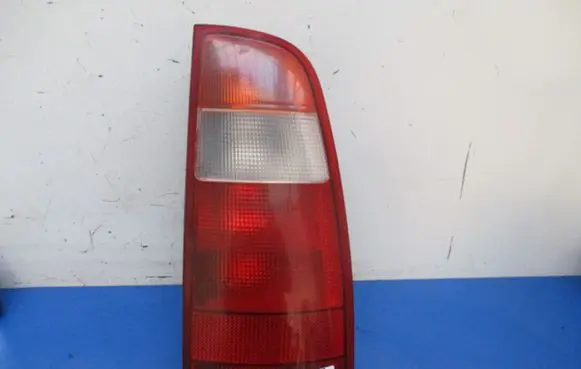 Volkswagen Polo III 6N 6N2 6NF Rear/tail lights