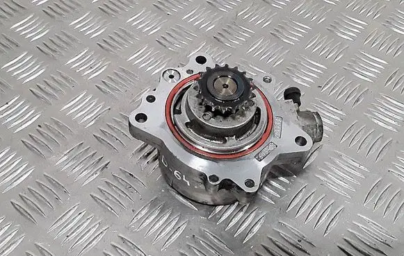 Nissan Almera N16 Vacuum pump 14650ad200 a40402