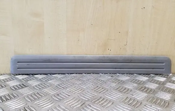 KIA Sorento Front sill trim cover 858813E000
