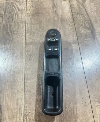Electric window control switch