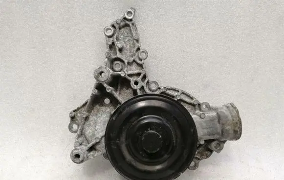 Mercedes-Benz S W221 Water pump A2722001401