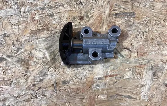 Mercedes-Benz C AMG W205 Timing belt/chain tensioner A2760500611
