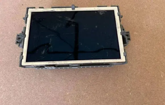 Mercedes-Benz GLE (W166 - C292) Screen/display/small screen A1669000710 A1669010600