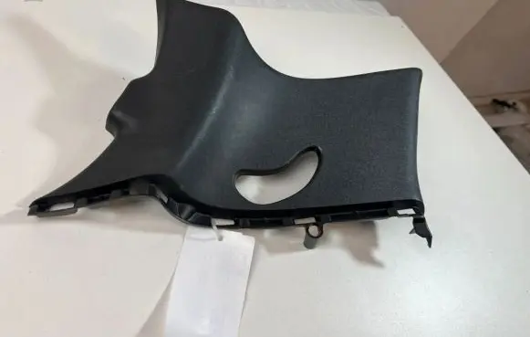 Nissan Juke I F15 (C) pillar trim 769351KB0A