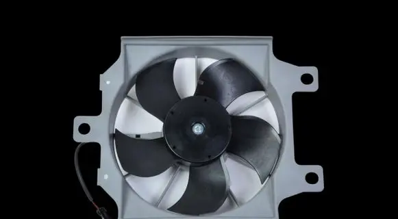 Iveco Daily 6th gen Electric radiator cooling fan 5801876363
