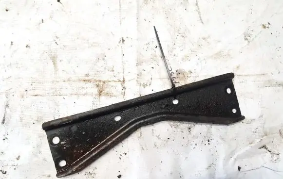 Nissan Note (E11) Engine mounting bracket