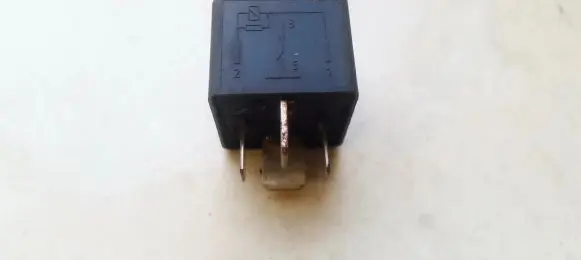 Ford Mondeo MK II Other relay 93bg14n089c1b v23136-j4-x31