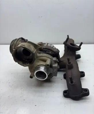 Volkswagen PASSAT B6 Turbo 038253016K