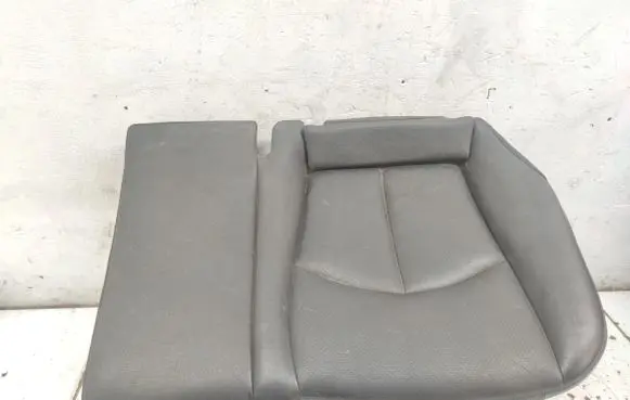 Mercedes-Benz E W211 Rear seat A2119200324