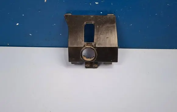 Porsche Cayenne (9Y0 9Y3) Front parking sensor holder (PDC) 9Y0807132B