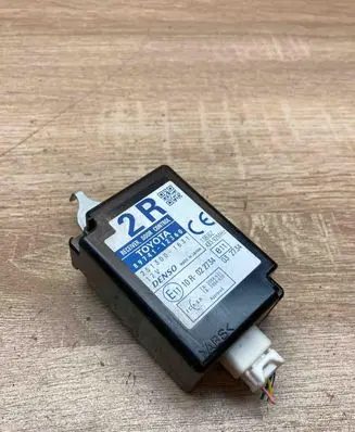 Toyota Auris 150 Door control unit/module 8974112360 2513001631