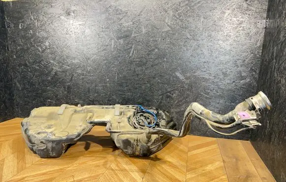 Mercedes-Benz C W205 Fuel tank A2054700501