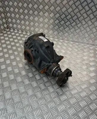 BMW 3 F30 F35 F31 Rear differential 7605589 0716100714940003 EA57642
