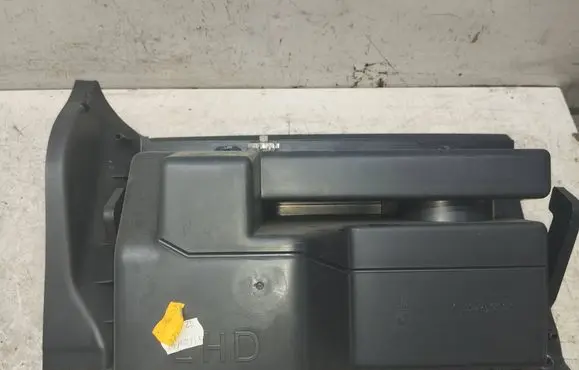 Opel Corsa D Glove box 13205097 460029937