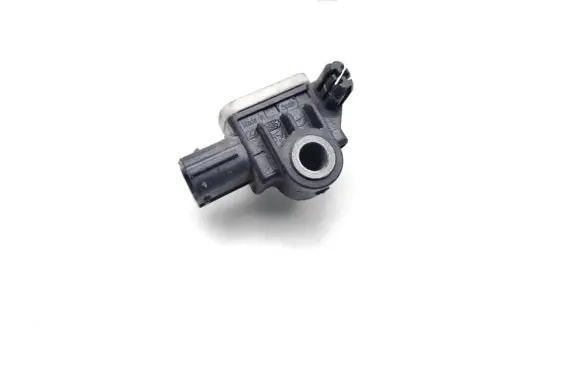 Nissan Leaf I (ZE0) Airbag deployment crash/impact sensor