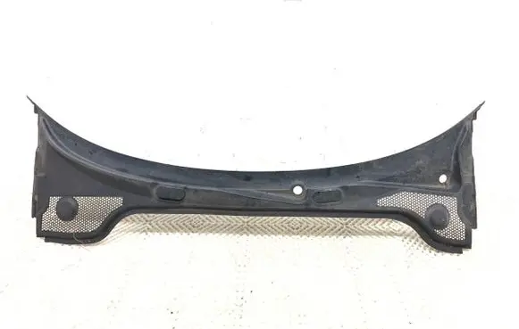 Audi A3 S3 8P Wiper trim 8P1819415C